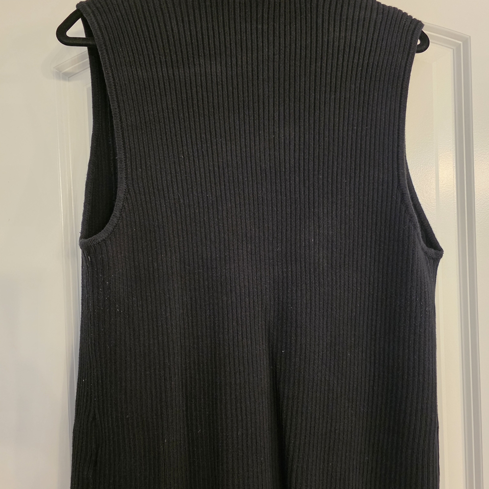 Jones New York Black Quilted Zip-Front Vest - Picture 2 of 3